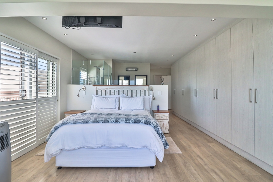 3 Bedroom Property for Sale in Summerstrand Eastern Cape